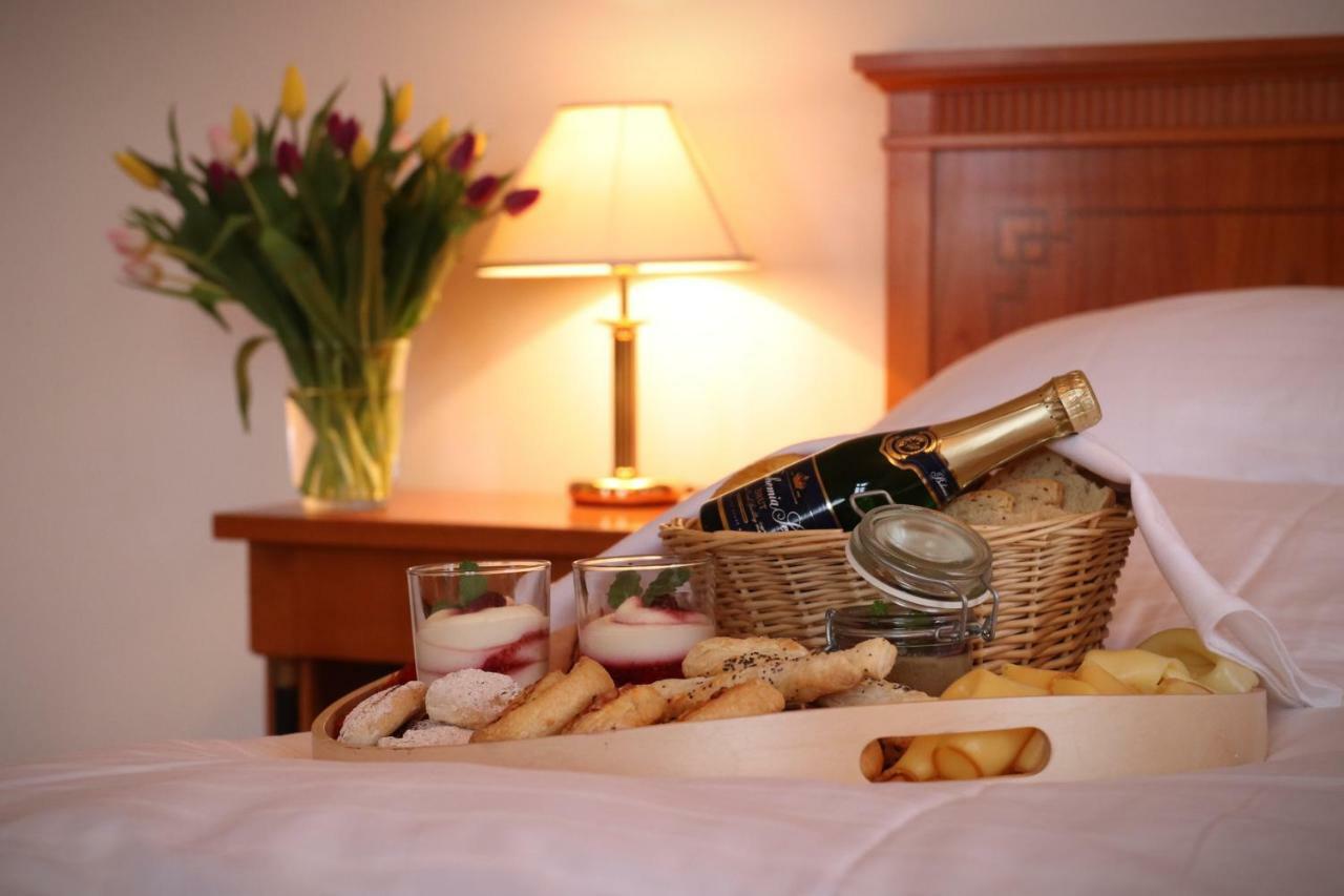 Wellness Hotel Zamecek Jetřichovice Extérieur photo