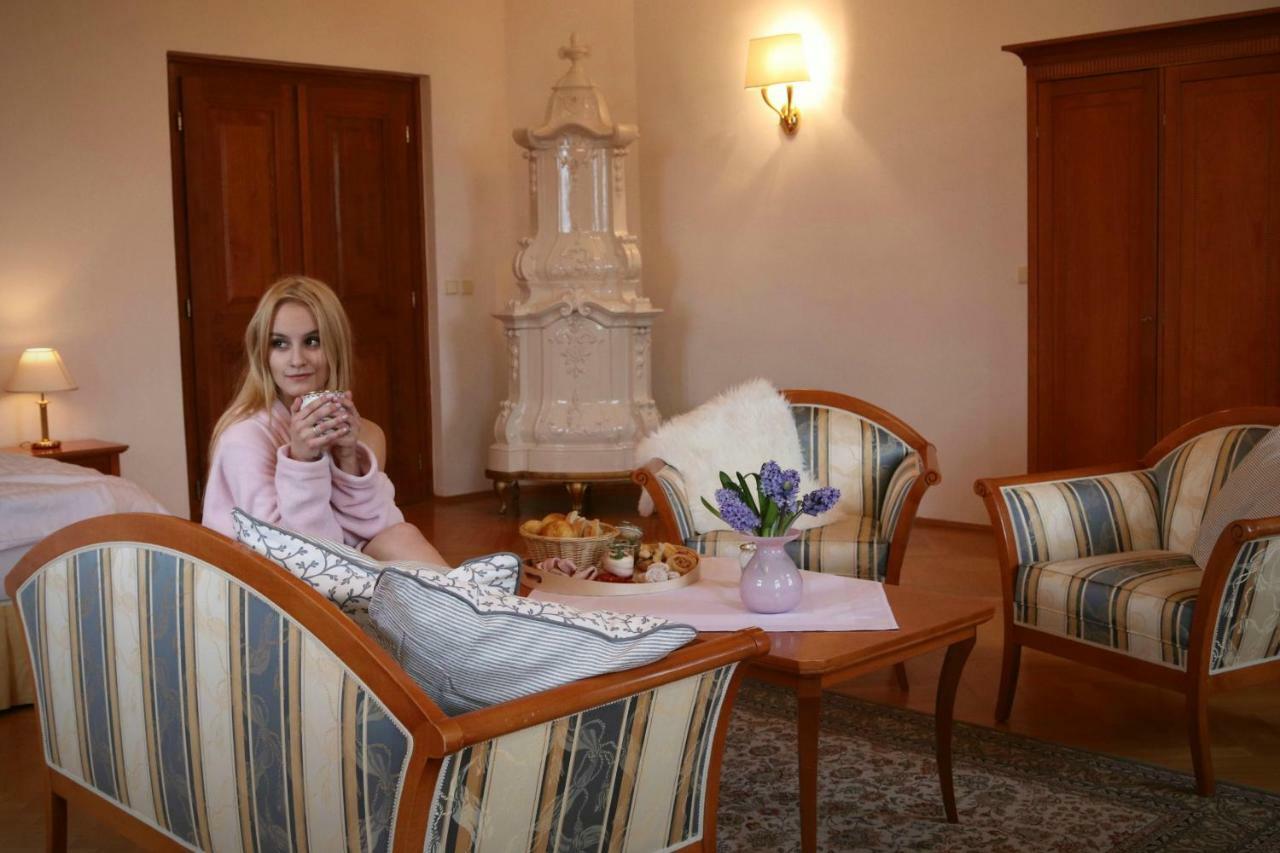 Wellness Hotel Zamecek Jetřichovice Extérieur photo
